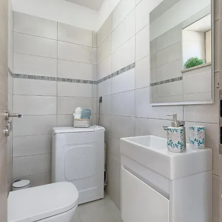 Holiday home Karmen - Roj454 By Interhome *