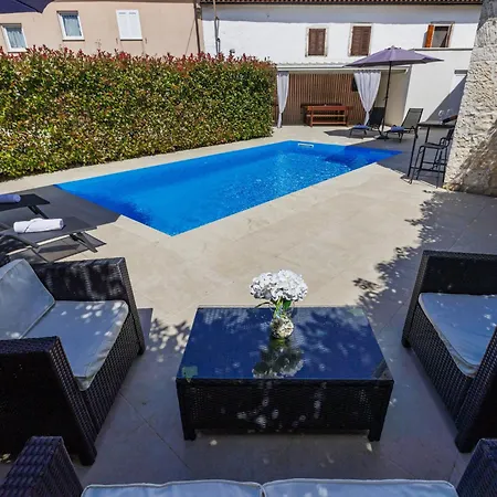 Karmen - Roj454 By Interhome * Sveti Petar u Sumi