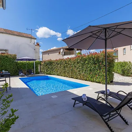 Karmen - Roj454 By Interhome * Sveti Petar u Sumi